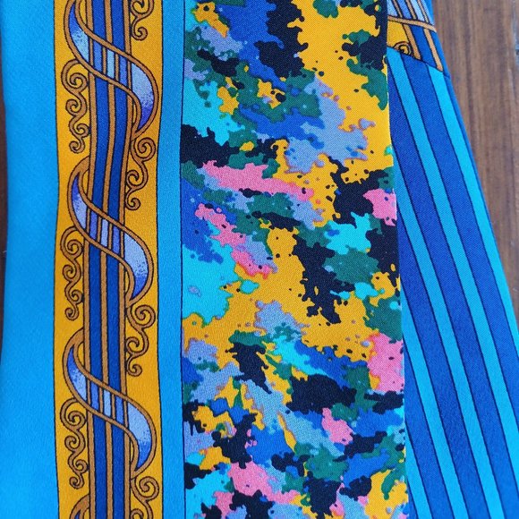 Rush Limbaugh No Boundaries Striped Design Tie - Picture 3 of 4